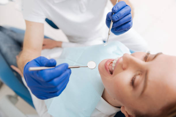 Best Oral Surgery  in Poynette, WI